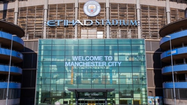 
Football clubs urged to give single-use plastic cups the boot
