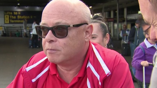 
Holidaymakers thrown out of hotels after Thomas Cook collapse
