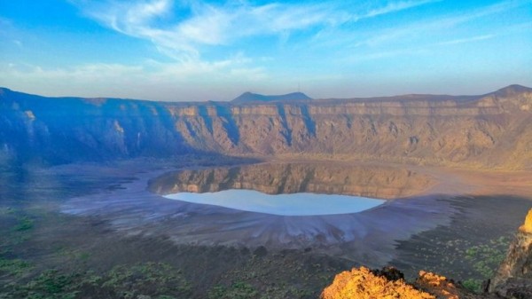 
Saudi Arabia to open its doors to foreign tourists for the first time
