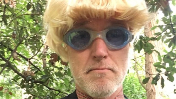 
Extinction Rebellion protester arrested after three hours on Big Ben scaffolding
