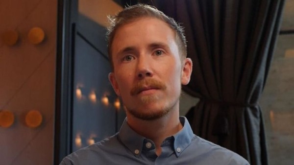 
Freddy McConnell: Transgender man who gave birth hits out at 'de facto sterilisation'
