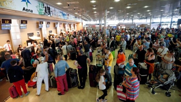 
Spain to give €300m to firms hit by Thomas Cook collapse
