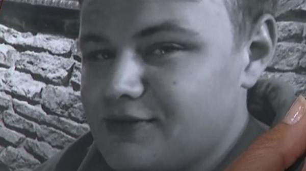 US diplomat's wife suspected of involvement in fatal road crash left UK
US diplomat's wife suspected of involvement in fatal road crash left UK