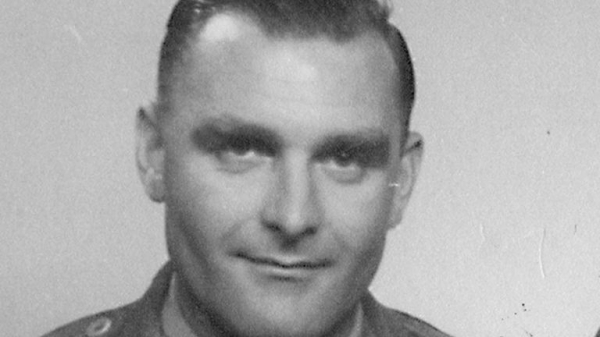 
Remembrance Sunday: Blind veteran, 104, will be oldest to march at the Cenotaph this year
