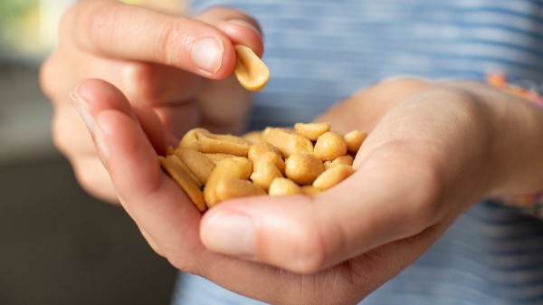 Common food allergy plummets nationwide after experts recommend bold new approach Common food allergy plummets nationwide after experts recommend bold new approach