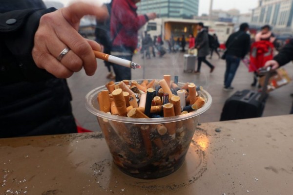 Maldives permanently bans smoking for anyone born after 2006 Maldives permanently bans smoking for anyone born after 2006