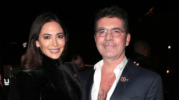 Simon Cowell says he's ‘aging backwards’ thanks to controversial blood-rinsing procedure Simon Cowell says he's ‘aging backwards’ thanks to controversial blood-rinsing procedure